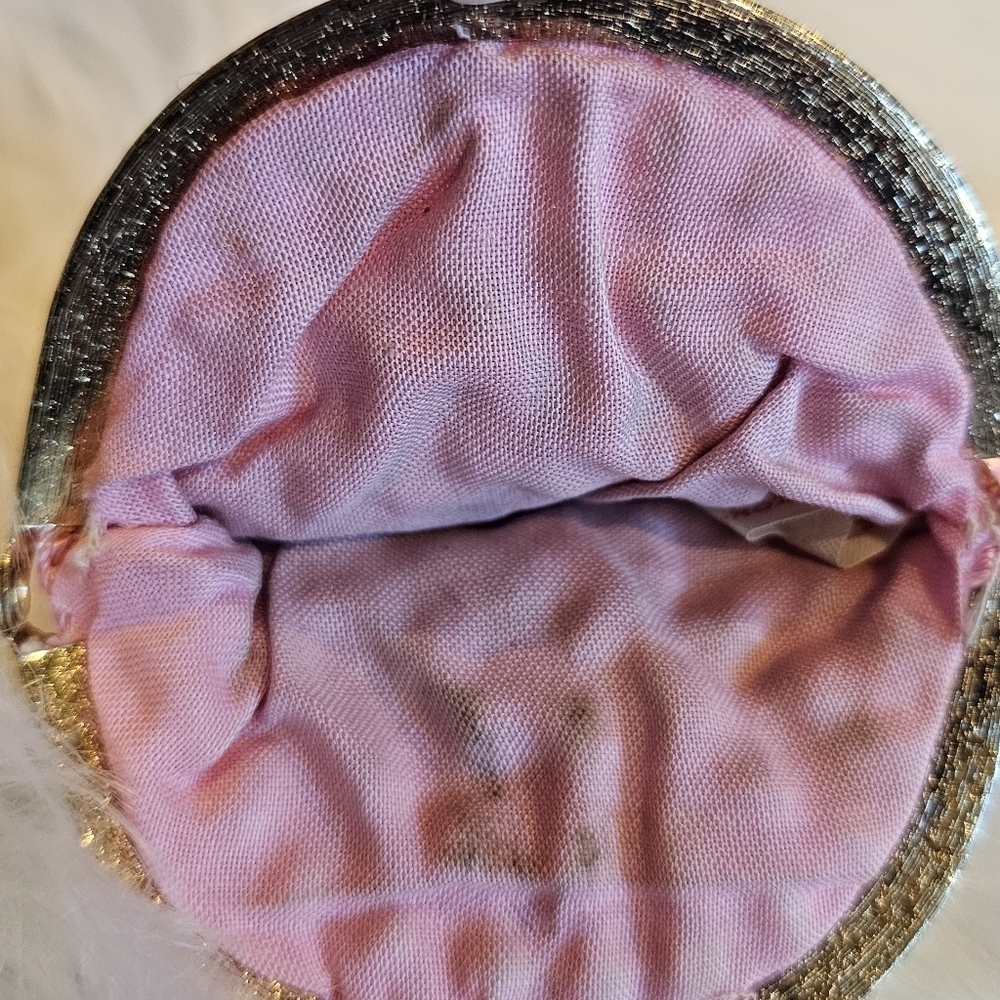 Pink Beaded Vintage Crocheted Coin Purse - Picture 7 of 10